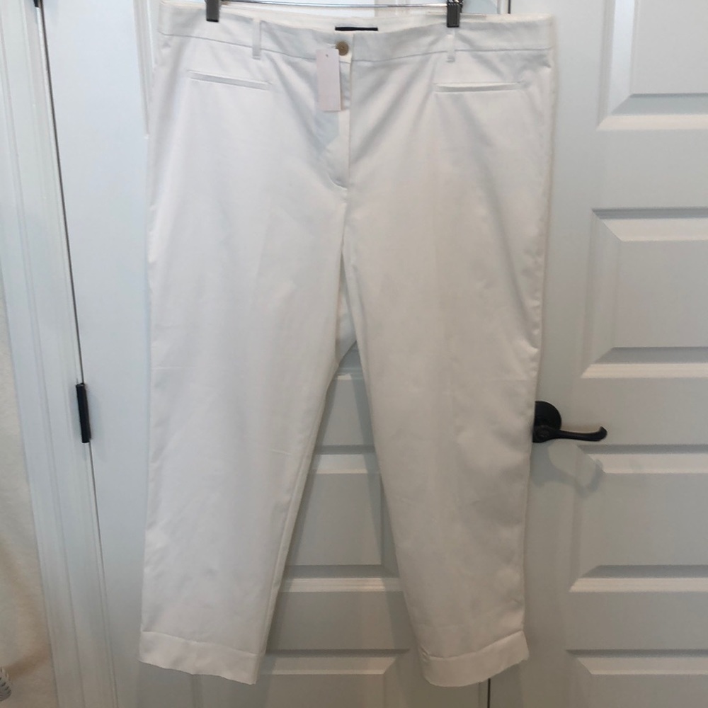 NWT Ann Taylor The Crop White Cropped Pants Size 18